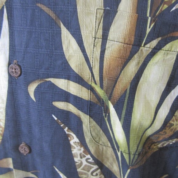 Tommy Bahama vintage Men Hawaiian camp shirt p2p 25" XL tropical silk aloha luau - Picture 6 of 9